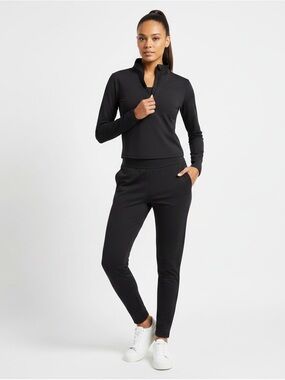 UNIQLO Black Half Zip Activewear Top | Airism Style Athletic Gym Pullover